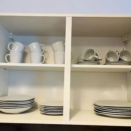 Modern New Eggenberg 1b Apartment