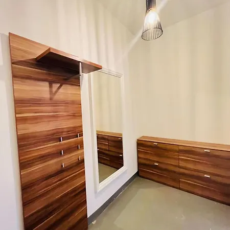 Modern New Eggenberg 1b Apartment Graz