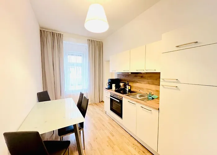 Modern New Eggenberg 1b Graz